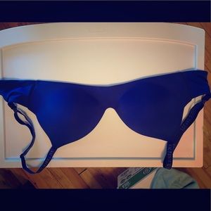 Victoria’s Secret Blue Wireless Lined T-shirt Bra